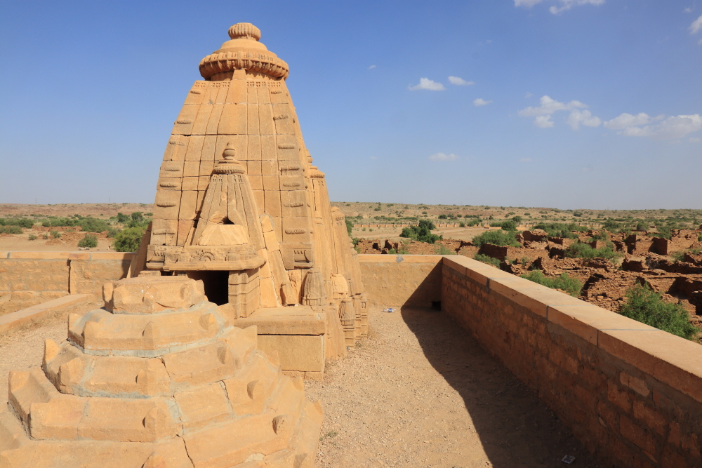 A temple on the roof of a abandoned house in Kuldhara, the "ghost village" of Rajasthan.