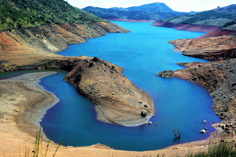 The emerald blue water is the reason behind the naming of Emerald Lake which is another must-see place near Ooty.
